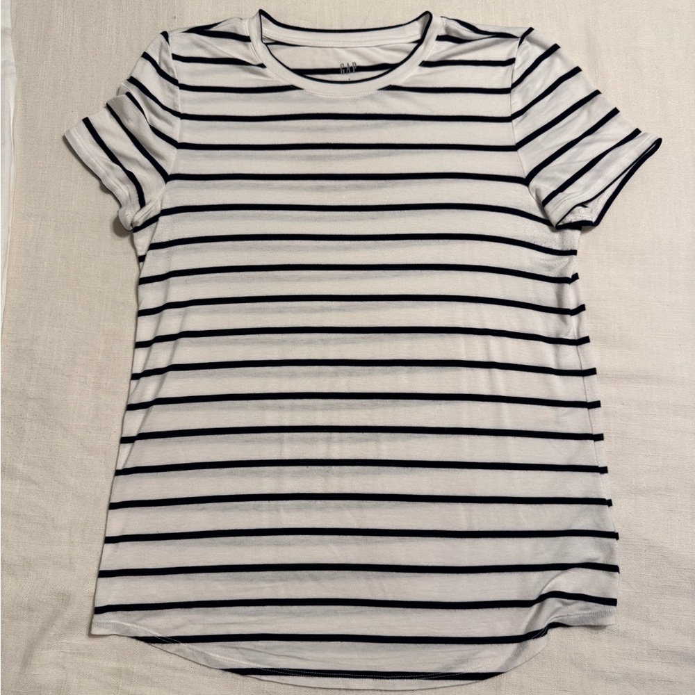 GAP Luxe Short Sleeve Tee